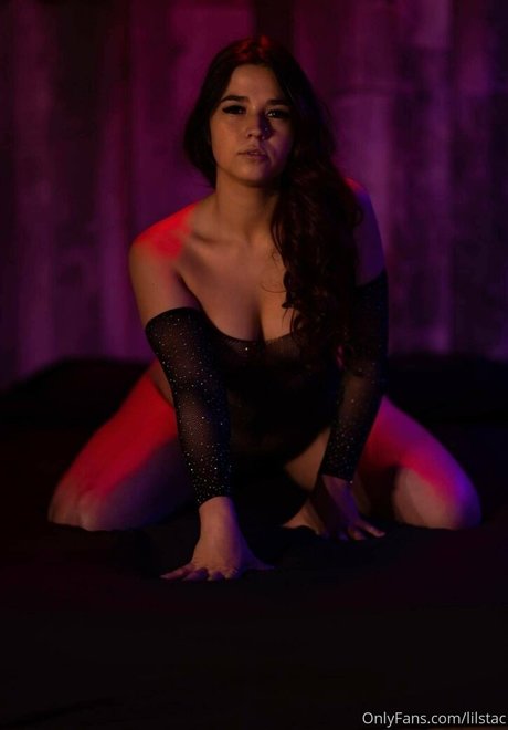 lilstac sex model image