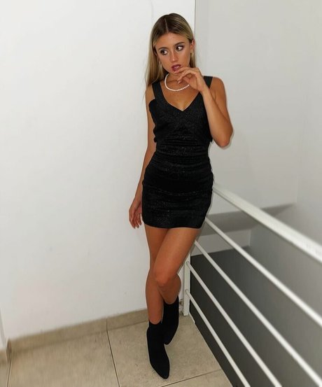 sexy ladyboy onlyfans hot porn pic