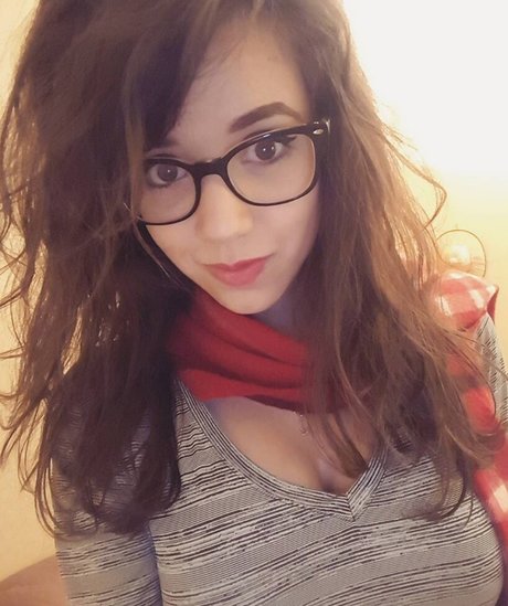 Deernadia exclusive pornstar picture