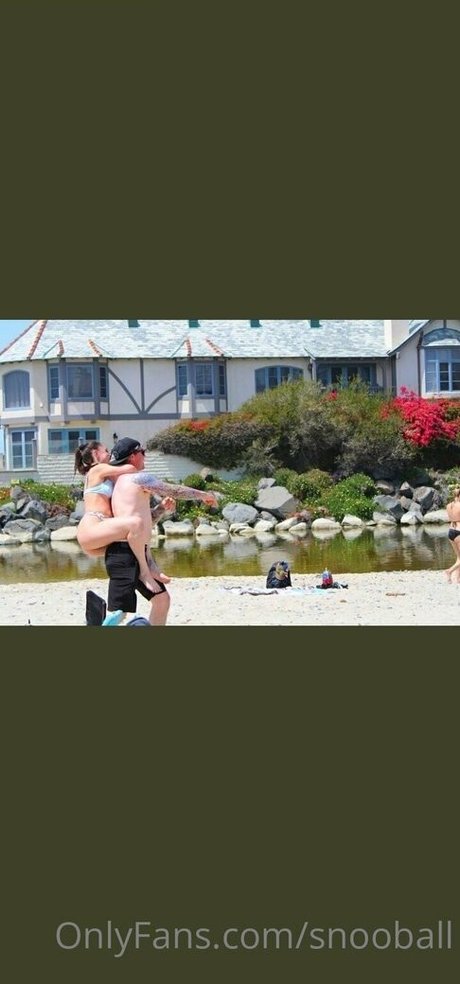 snooball nudes actress photos