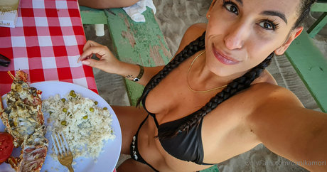 pink hair onlyfans nude photos