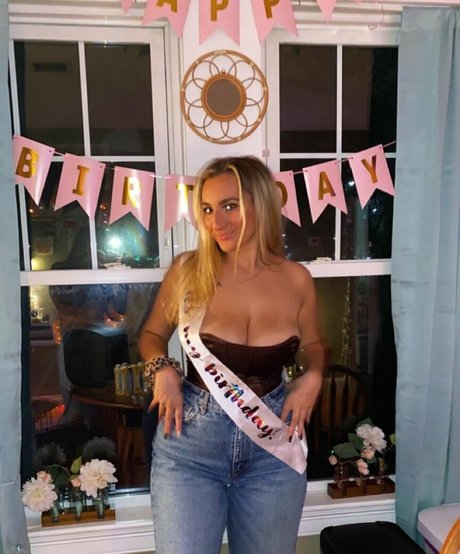 cute ladyboy onlyfans hot photos