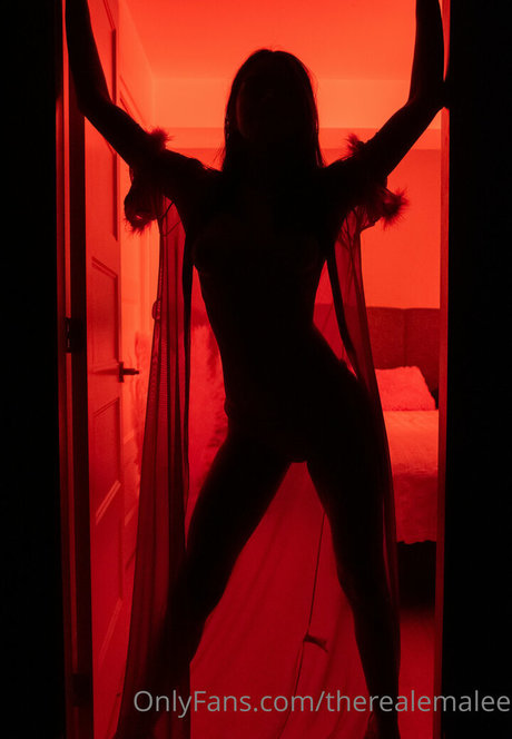 therealemalee star pretty gallery