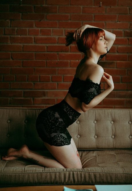 Rosemoontv pornstar art image