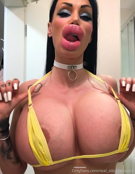 real siliconebunny model nude img