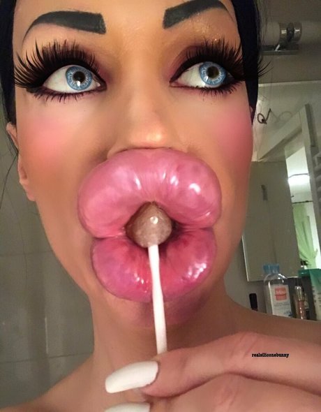 real siliconebunny star xxx picture