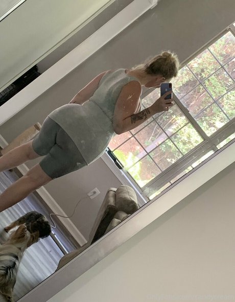 candycream model adult image