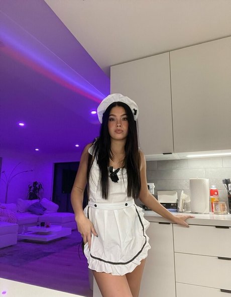 alexisxbraunn star beautiful picture