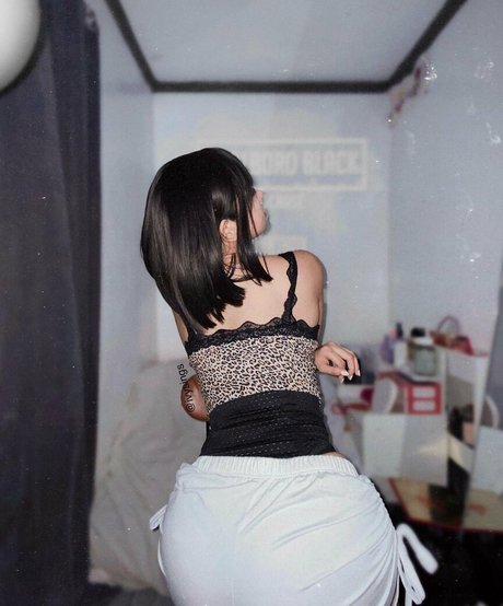 ivyyvon model nice pictures