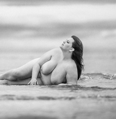 brown eyes kitty onlyfans sex image