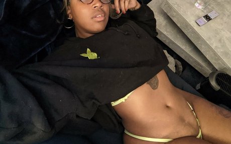 lanakaine model art img