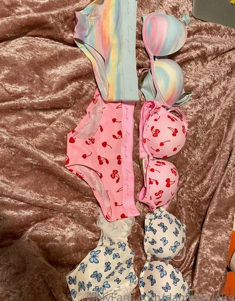 daniellaclaire top model gallery