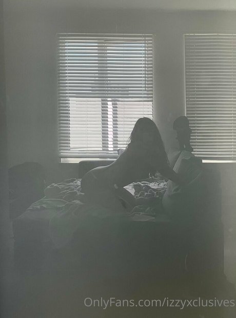 izzyxclusives high quality pornstar gallery