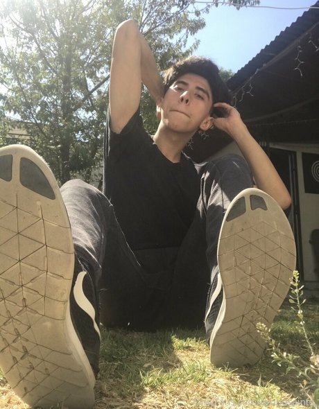 brunosaints_ beautiful model img