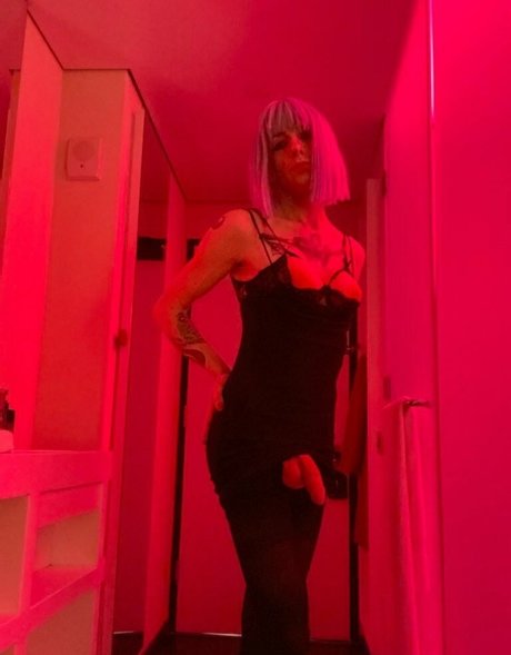 tsmonicamoon pornstar erotic photo