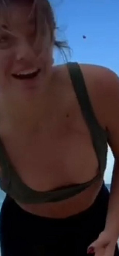 Tabitha Swatosh best pornstar picture