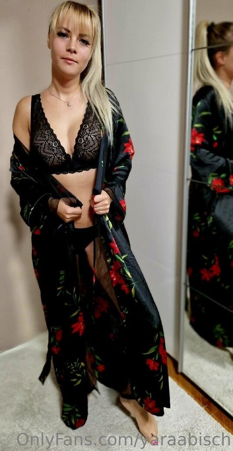 yaraabisch top pornstar picture