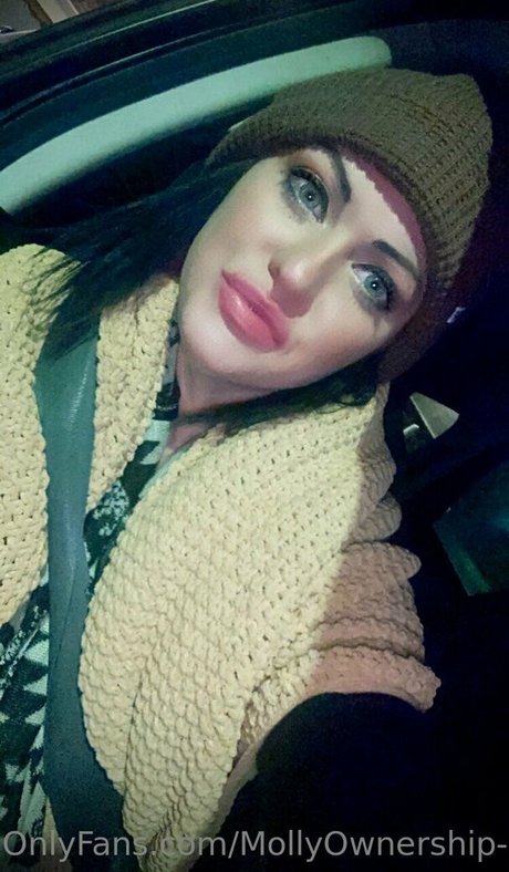 mollyperkoset pornstar adult pictures