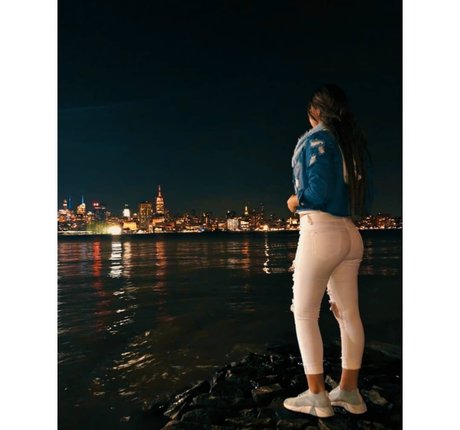 Dale08gc model beautiful pictures