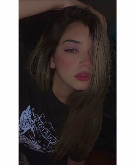 Dale08gc pornstar nude pictures