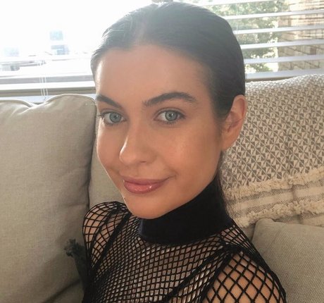 hellolana star porn pic