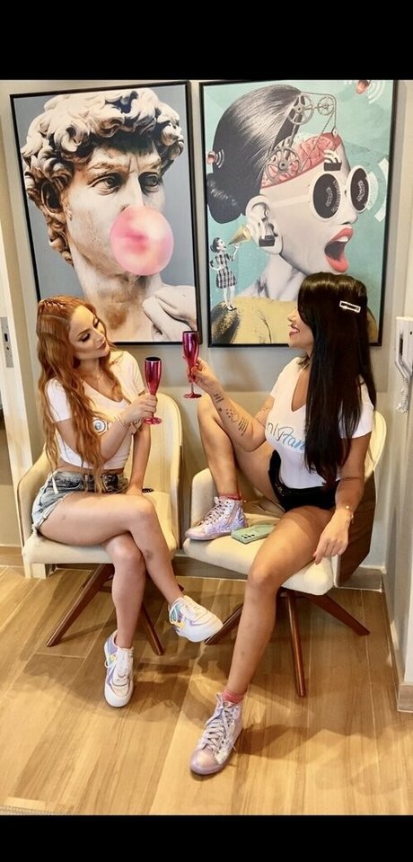 ebony lesbians onlyfans top images