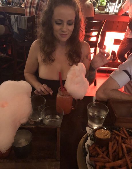 british redhead onlyfans beautiful pics