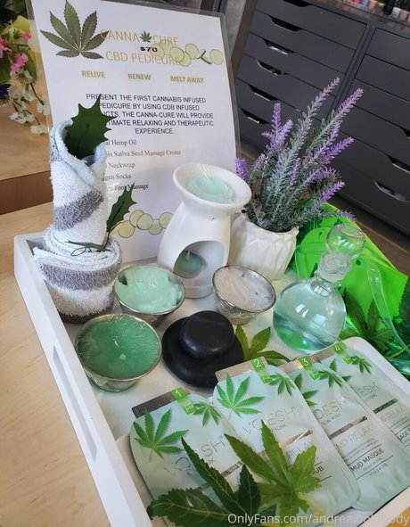 Andrea Boldbody pornstar exclusive gallery