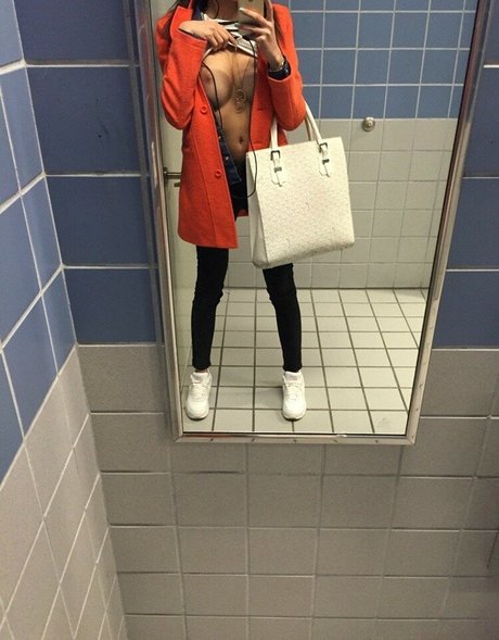 frenchkissthepvssy star high quality photos