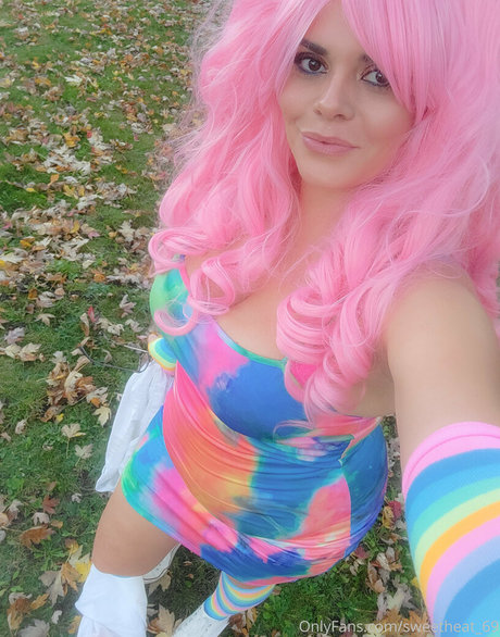 mature latina onlyfans naked images