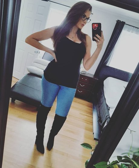 amateur blonde onlyfans nudes galleries