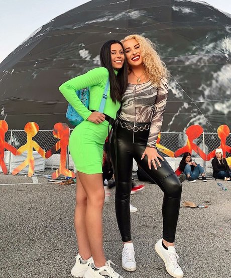 goth thick onlyfans nudes picture