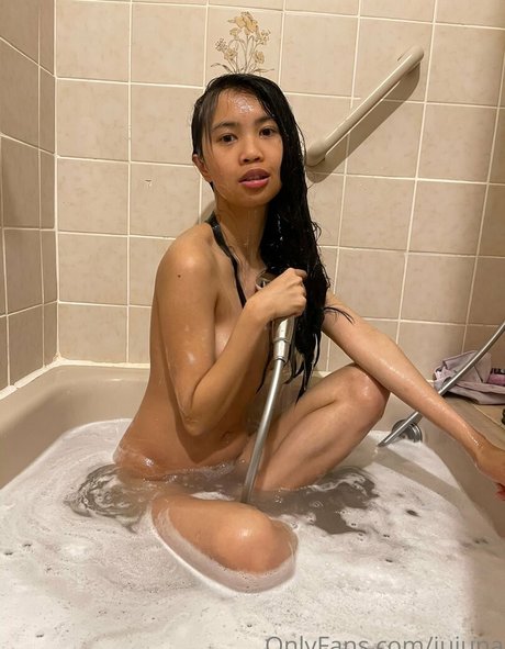 jujuna model high quality pics