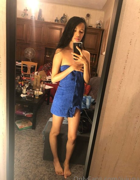 jujuna art actress photo