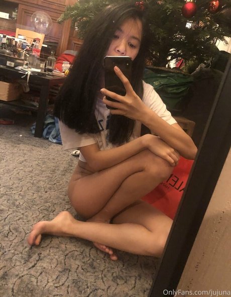 jujuna star adult image