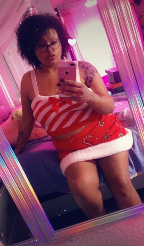 blonde famous onlyfans naked picture