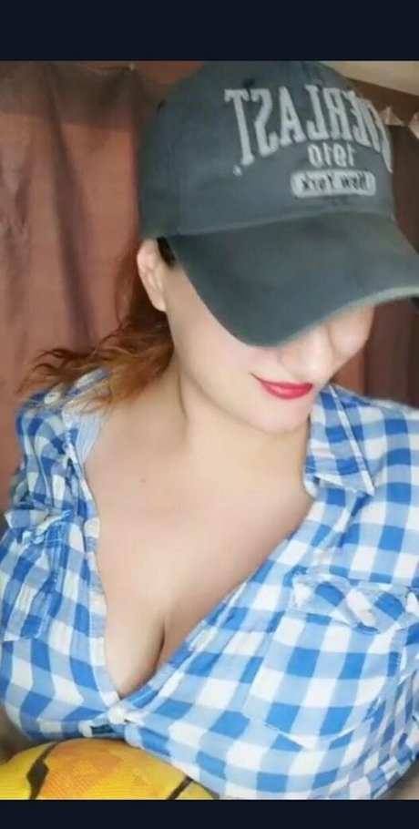 kira lady free star image