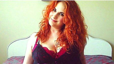 kira lady nudes model image