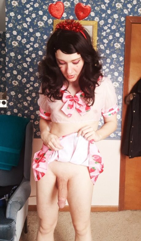 rileycross model perfect pics