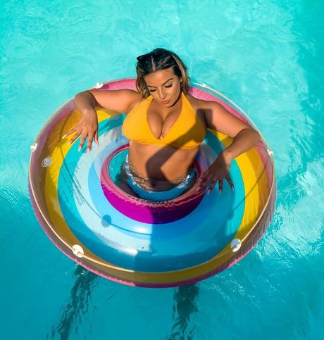 tattooed onlyfans free nude picture