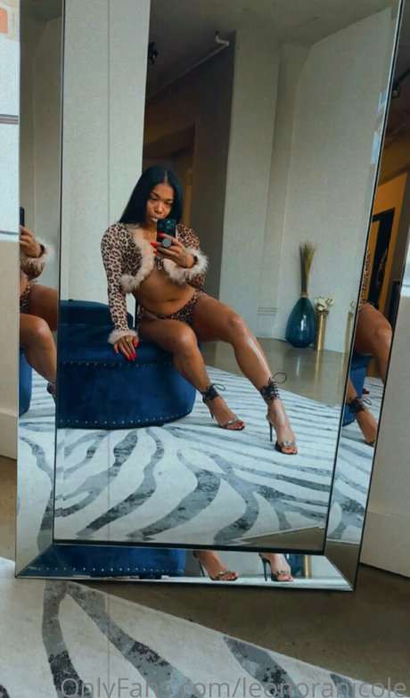 leonoranicole porn model image