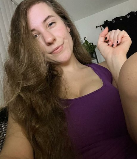 Casey The Gamer model naked pics