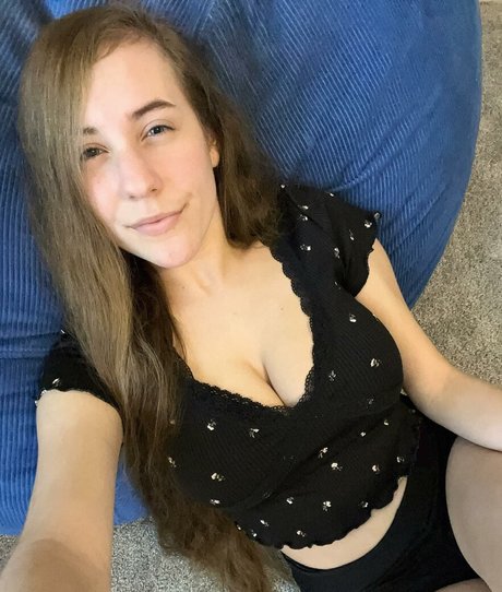 Casey The Gamer model best pic