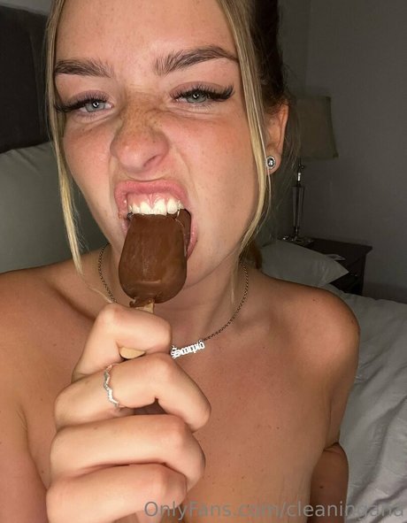 cleaningana porn star archive