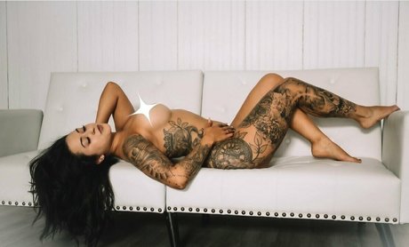 trevyscott free actress gallery