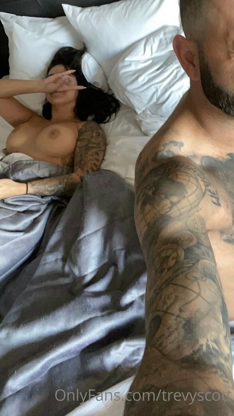 trevyscott model perfect photo