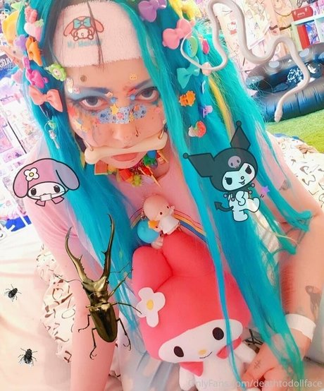 songless model sexy pic