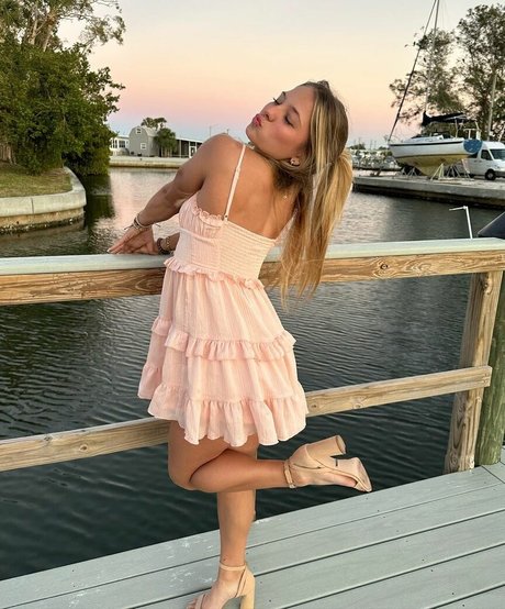 Isabella DuCharme perfect actress images