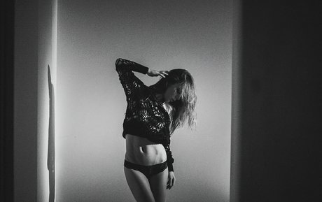 dripping wet pussy onlyfans xxx images