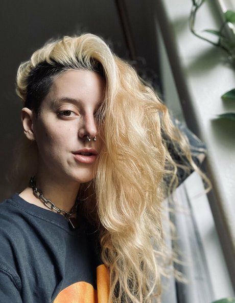 sexy ladyboy onlyfans pretty img